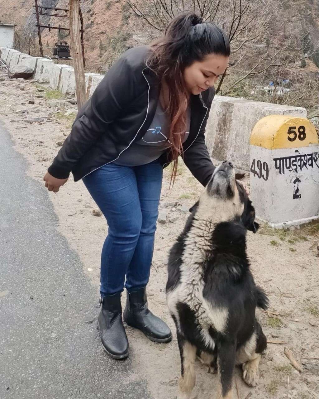 Sakshi 2